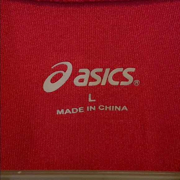 Men’s 1/4 zip Running/Exercise Long Sleeve Shirt - Picture 2 of 3